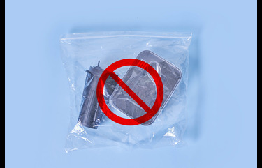 Should Plastic Bags Be Banned In All Stores